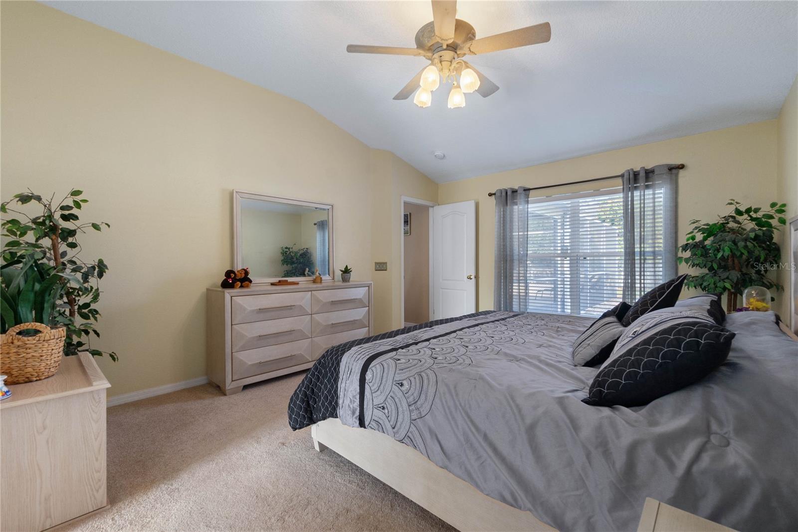 Image 24 of 40 For 9 Becker Lane