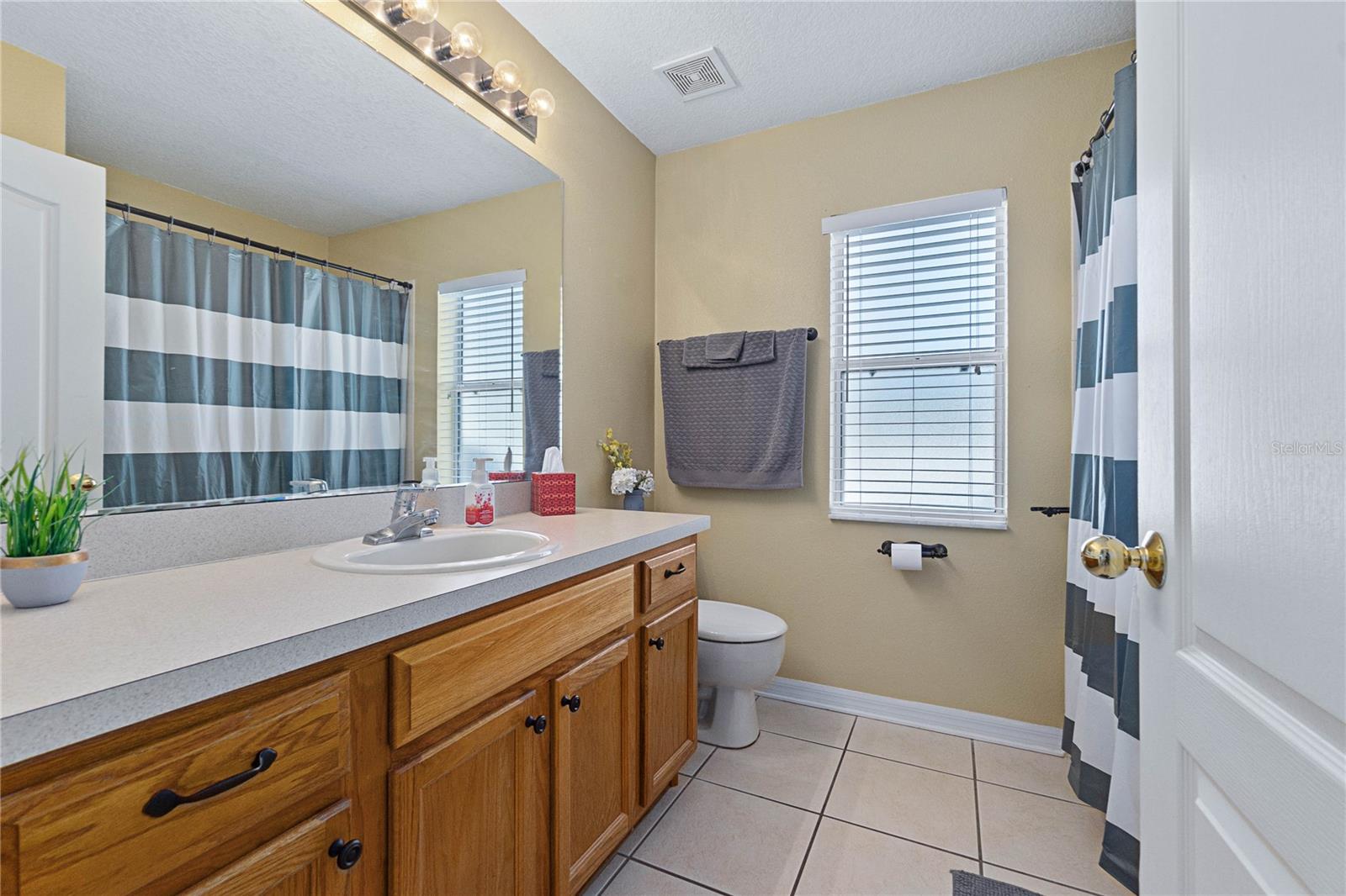 Image 31 of 40 For 9 Becker Lane