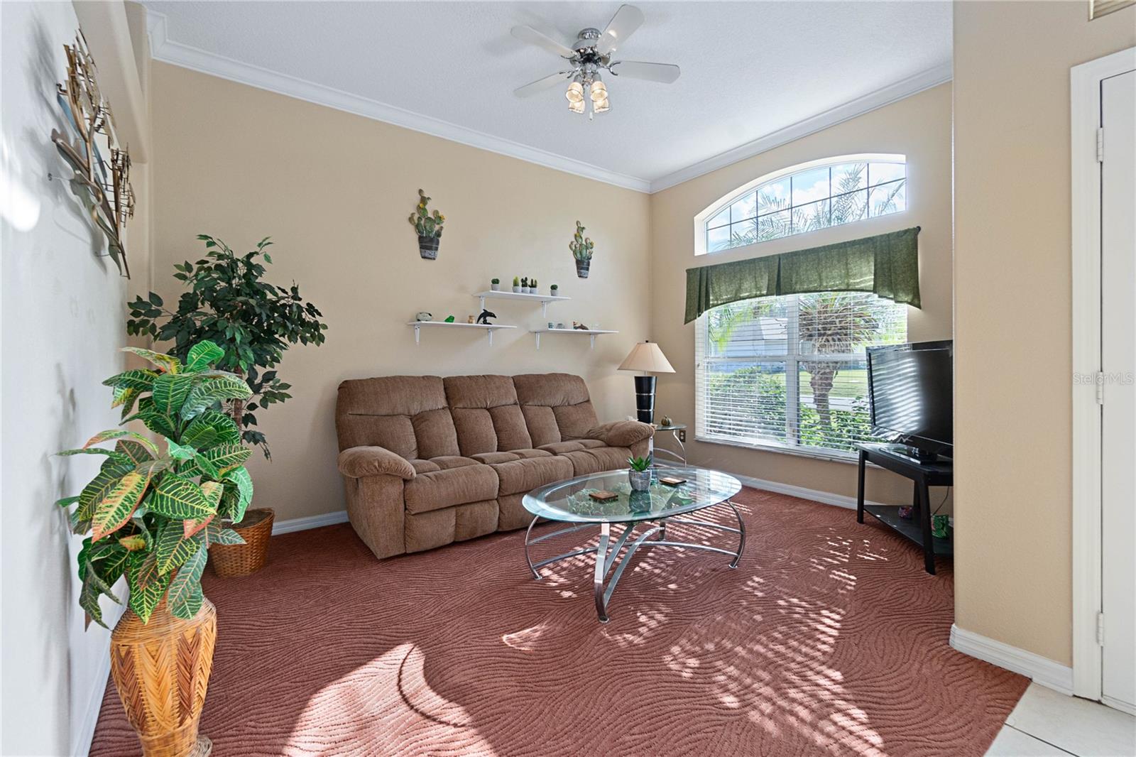 Image 7 of 40 For 9 Becker Lane