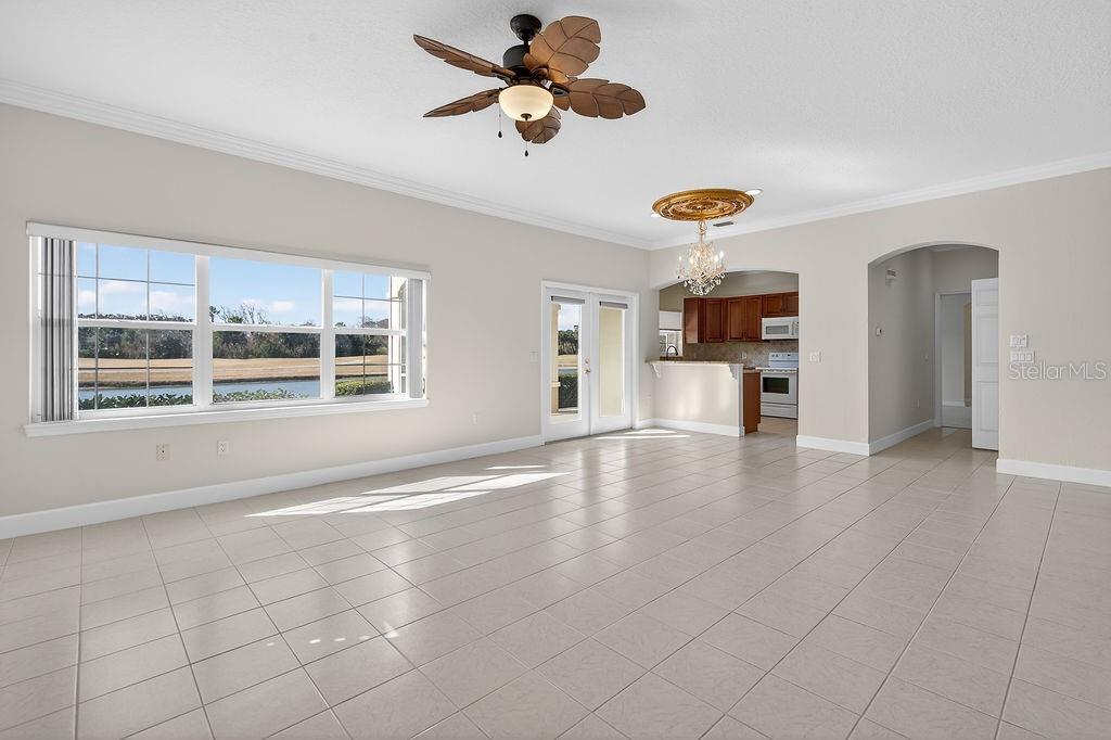 Image 11 of 36 For 24 Viscaya Drive Unit 304