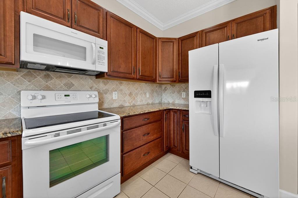 Image 14 of 36 For 24 Viscaya Drive Unit 304