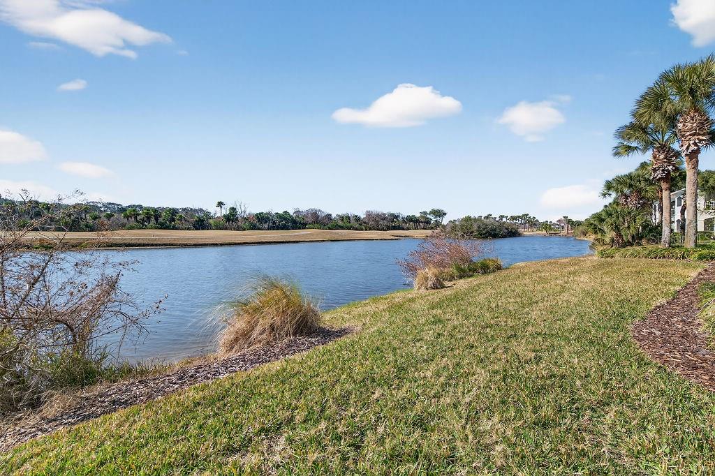 Image 29 of 36 For 24 Viscaya Drive Unit 304