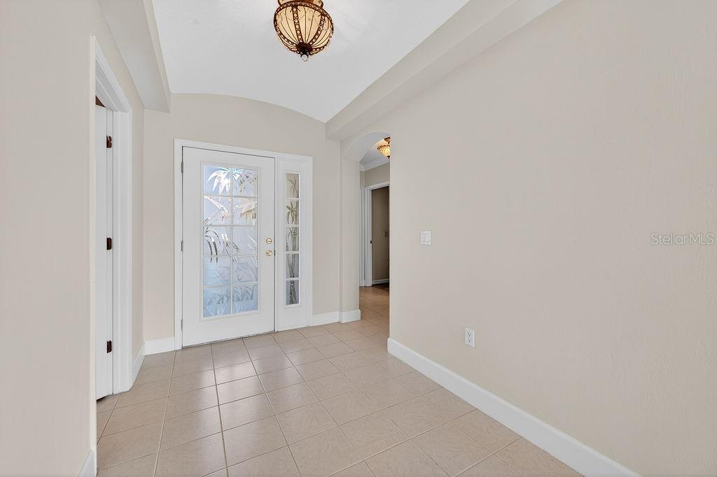 Image 4 of 36 For 24 Viscaya Drive Unit 304