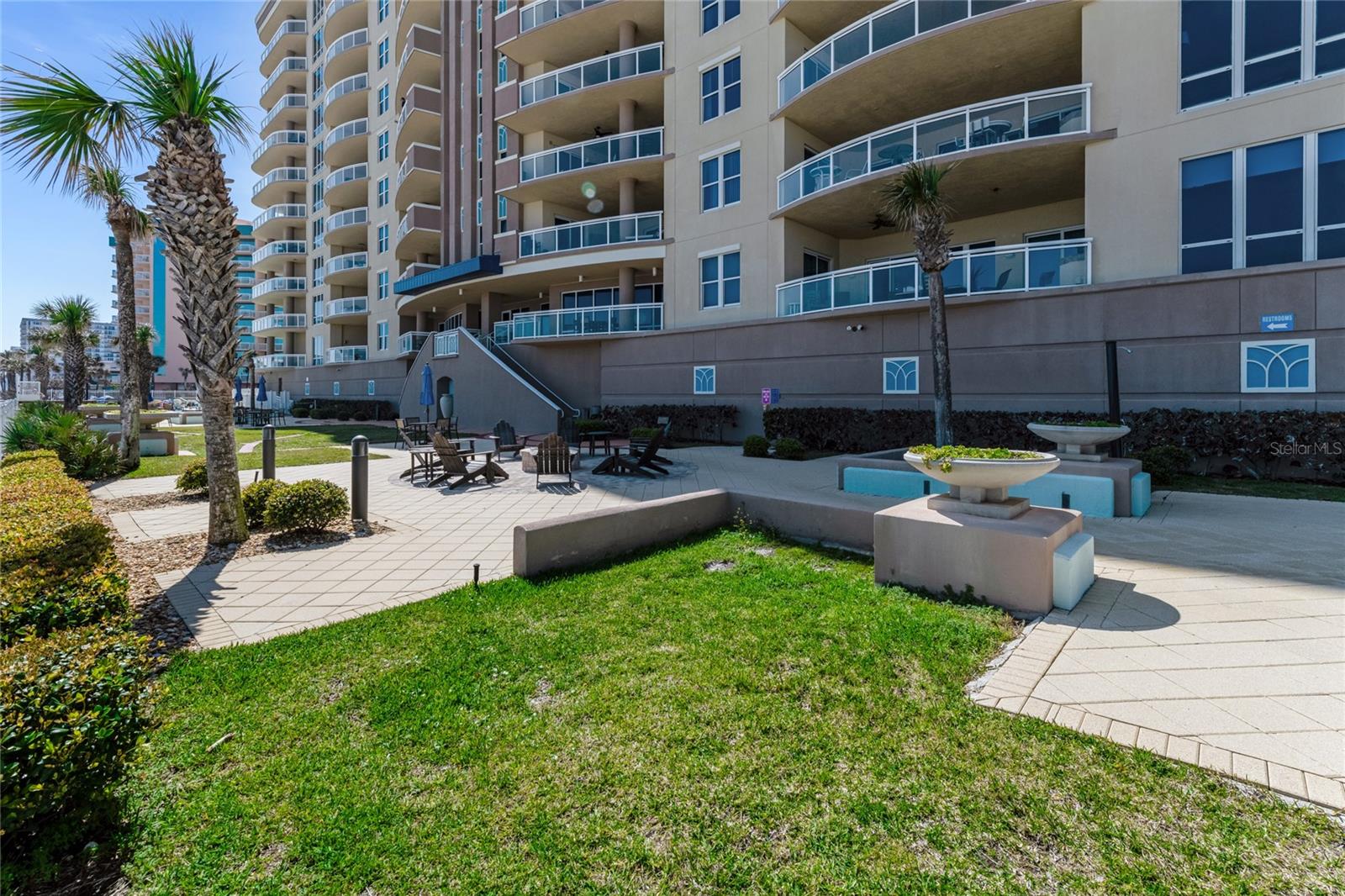 Image 15 of 51 For 1925 Atlantic Avenue 1005