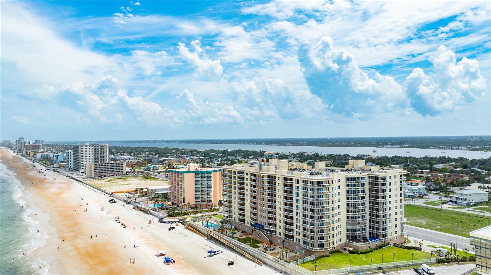 Image 19 of 51 For 1925 Atlantic Avenue 1005