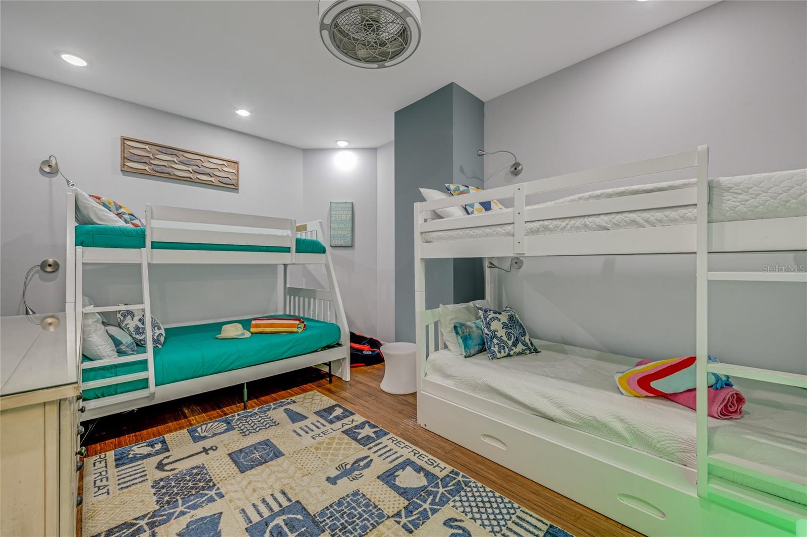 Image 23 of 51 For 1925 Atlantic Avenue 1005