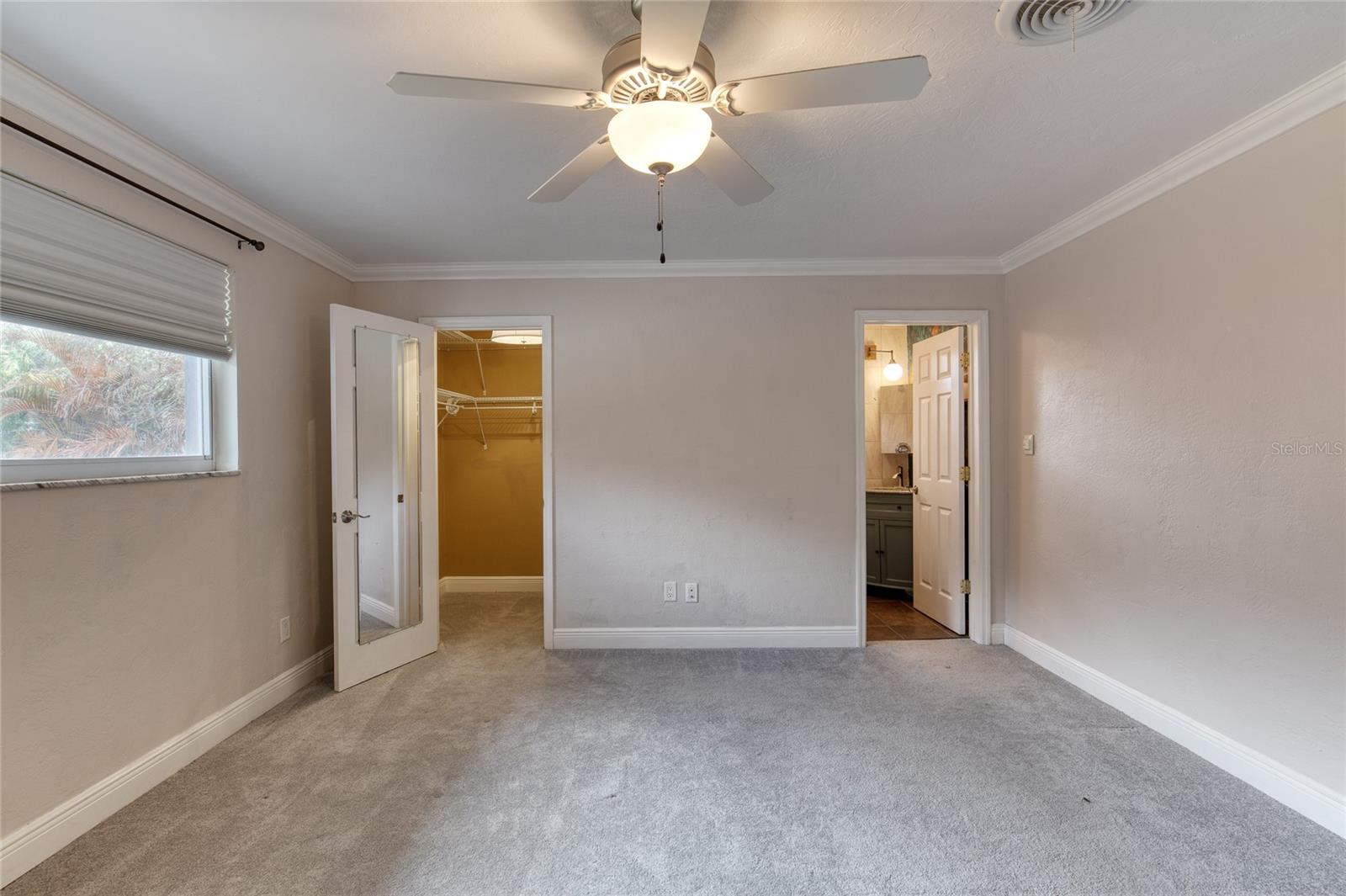 Image 27 of 68 For 19 Woodhaven Circle