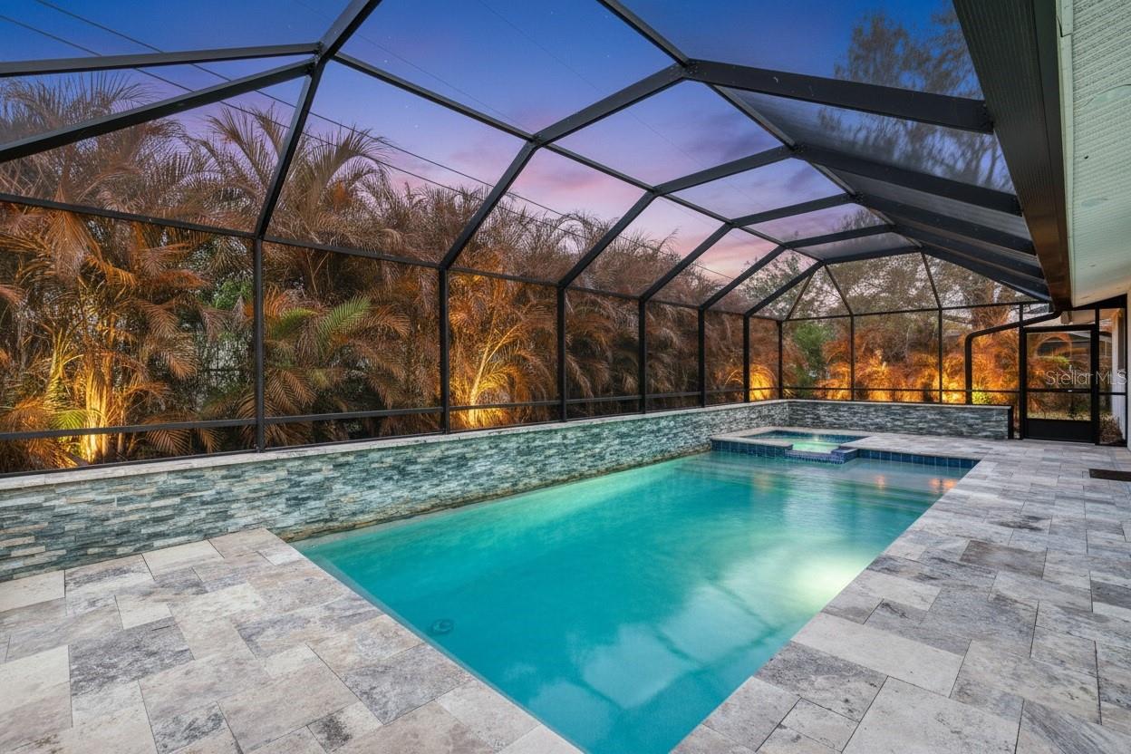 Image 40 of 68 For 19 Woodhaven Circle