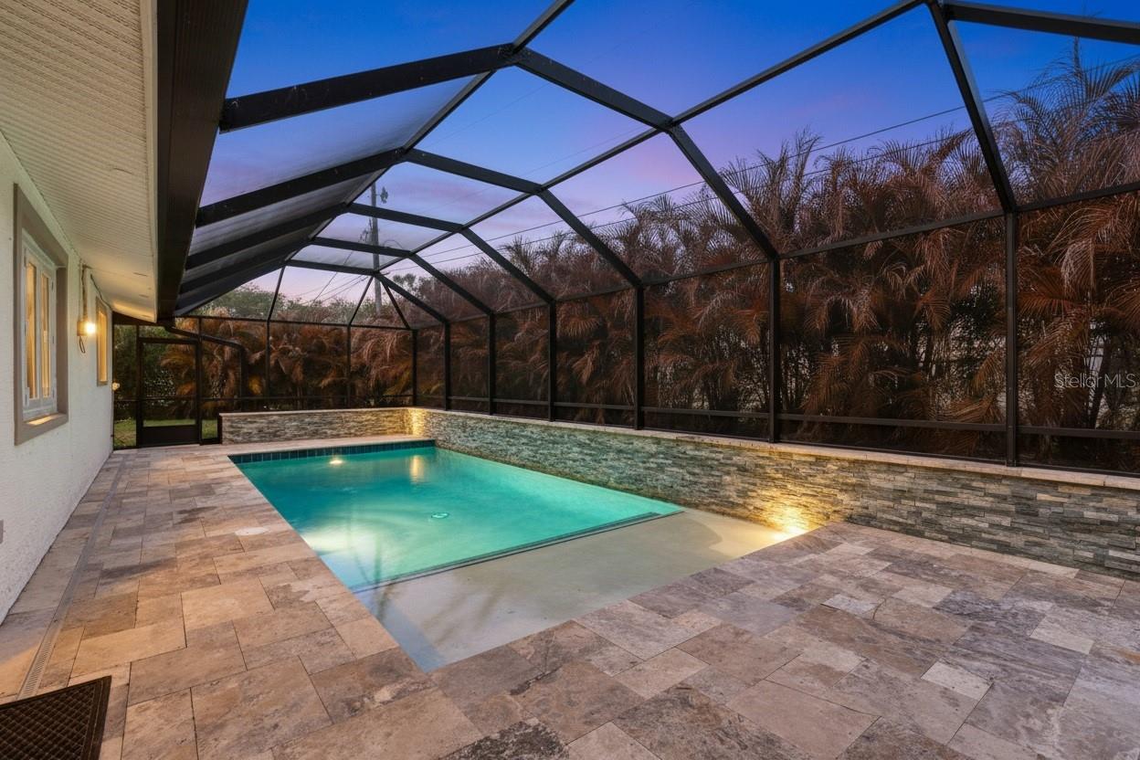 Image 44 of 68 For 19 Woodhaven Circle