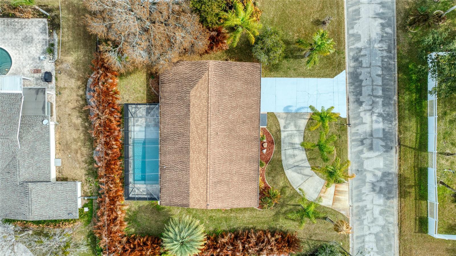 Image 52 of 68 For 19 Woodhaven Circle