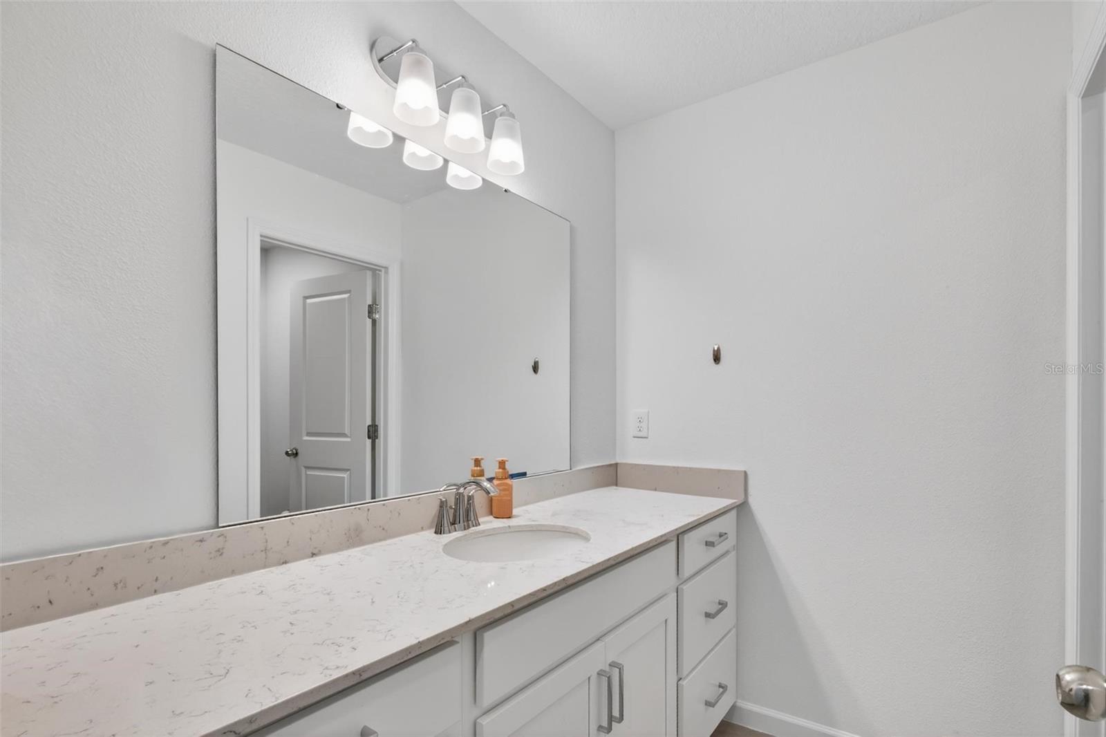 Image 41 of 53 For 177 White Rabbit Run