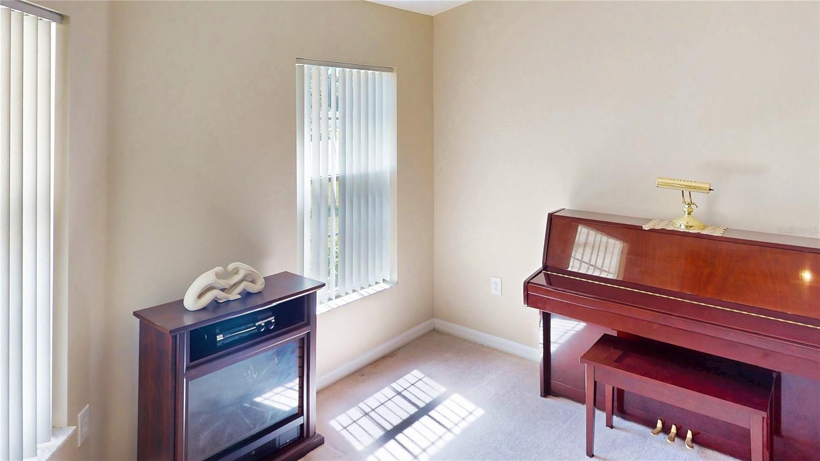 Image 11 of 60 For 20 Burning Wick Place