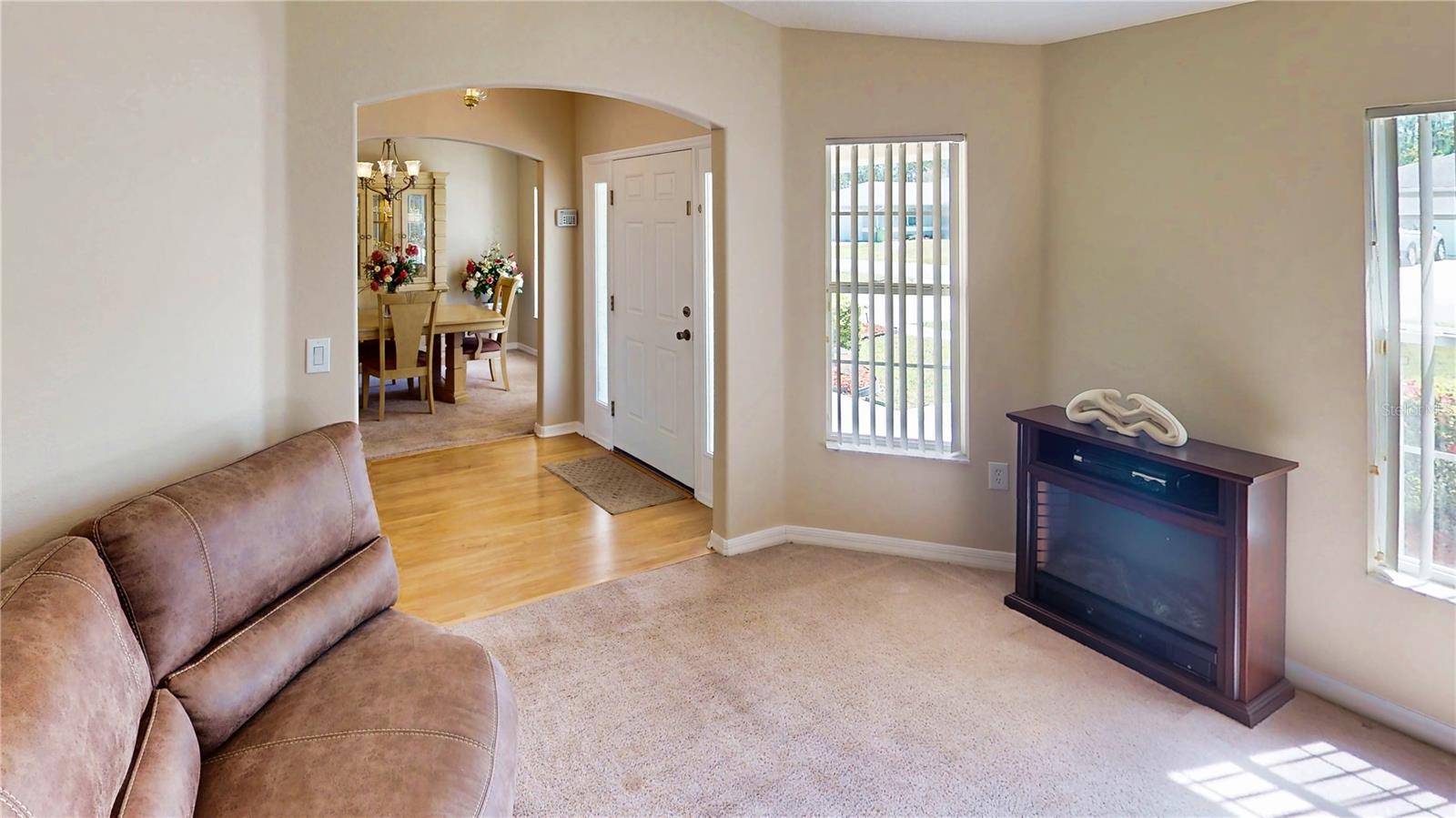 Image 12 of 60 For 20 Burning Wick Place