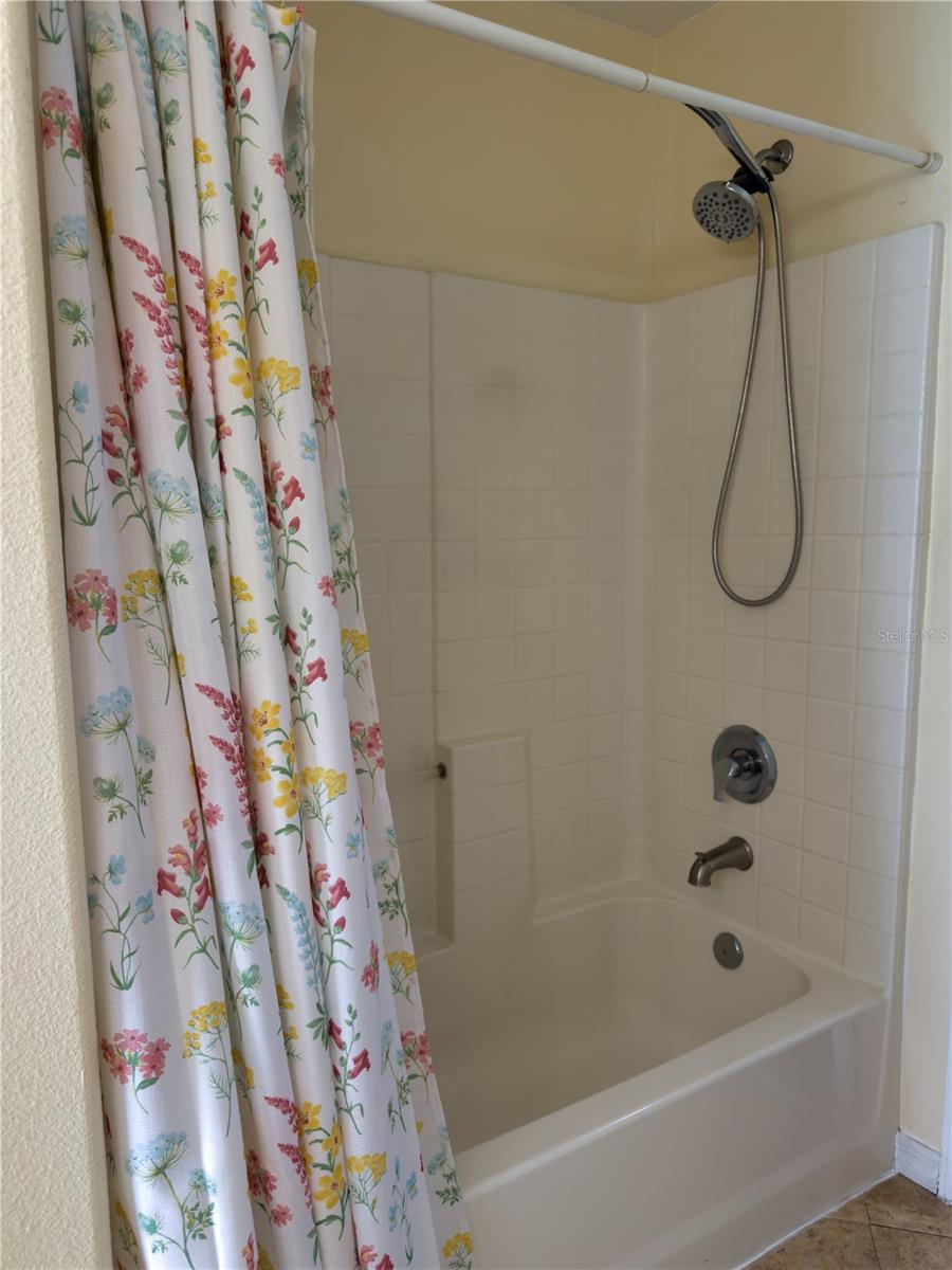 Image 25 of 60 For 20 Burning Wick Place