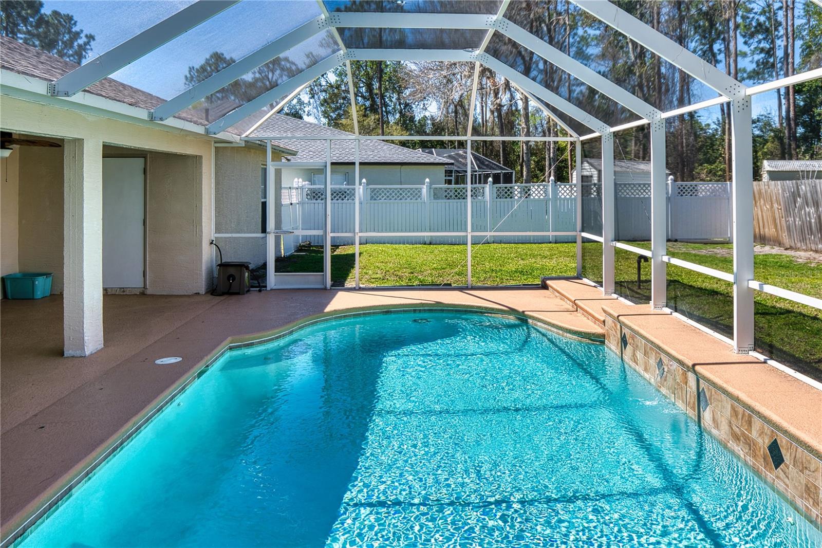 Image 32 of 60 For 20 Burning Wick Place