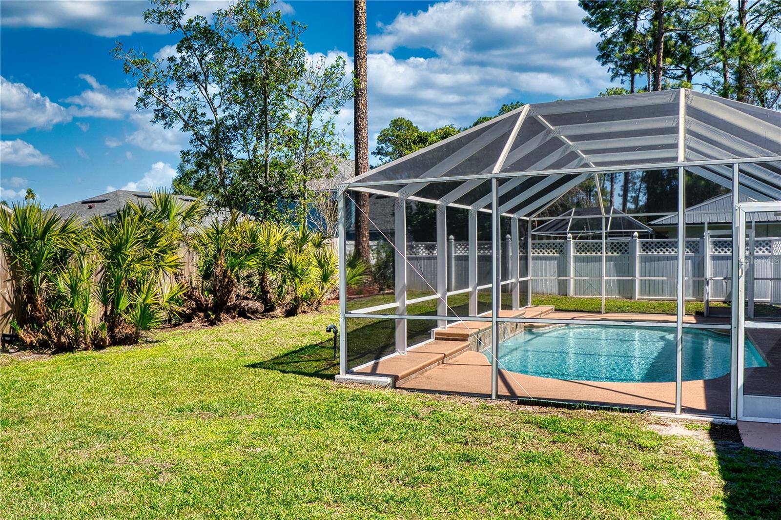 Image 36 of 60 For 20 Burning Wick Place