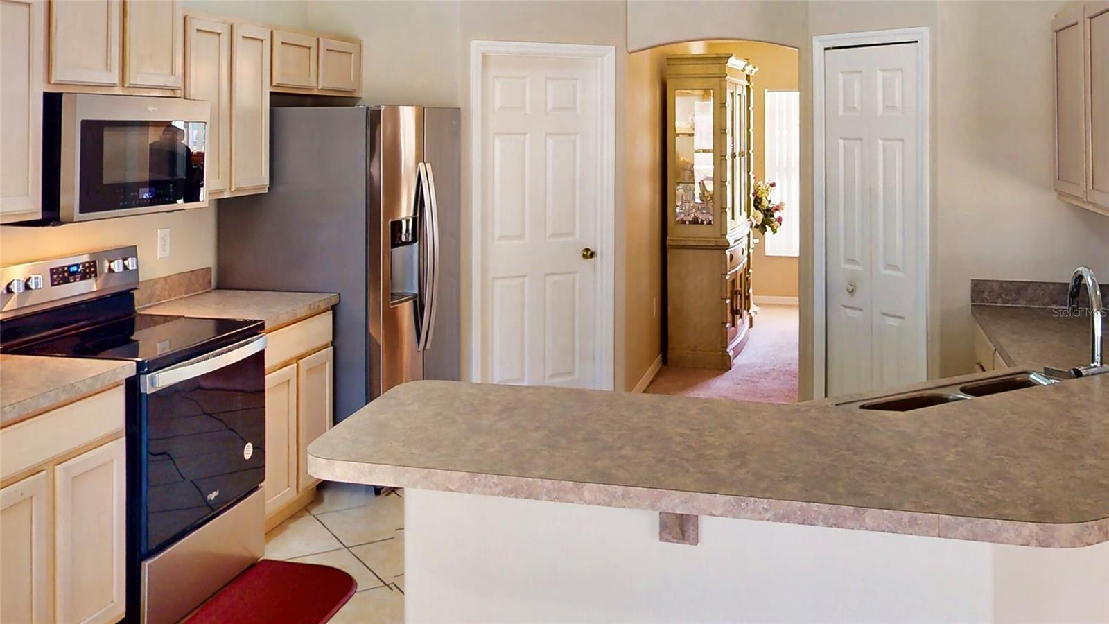 Image 43 of 60 For 20 Burning Wick Place