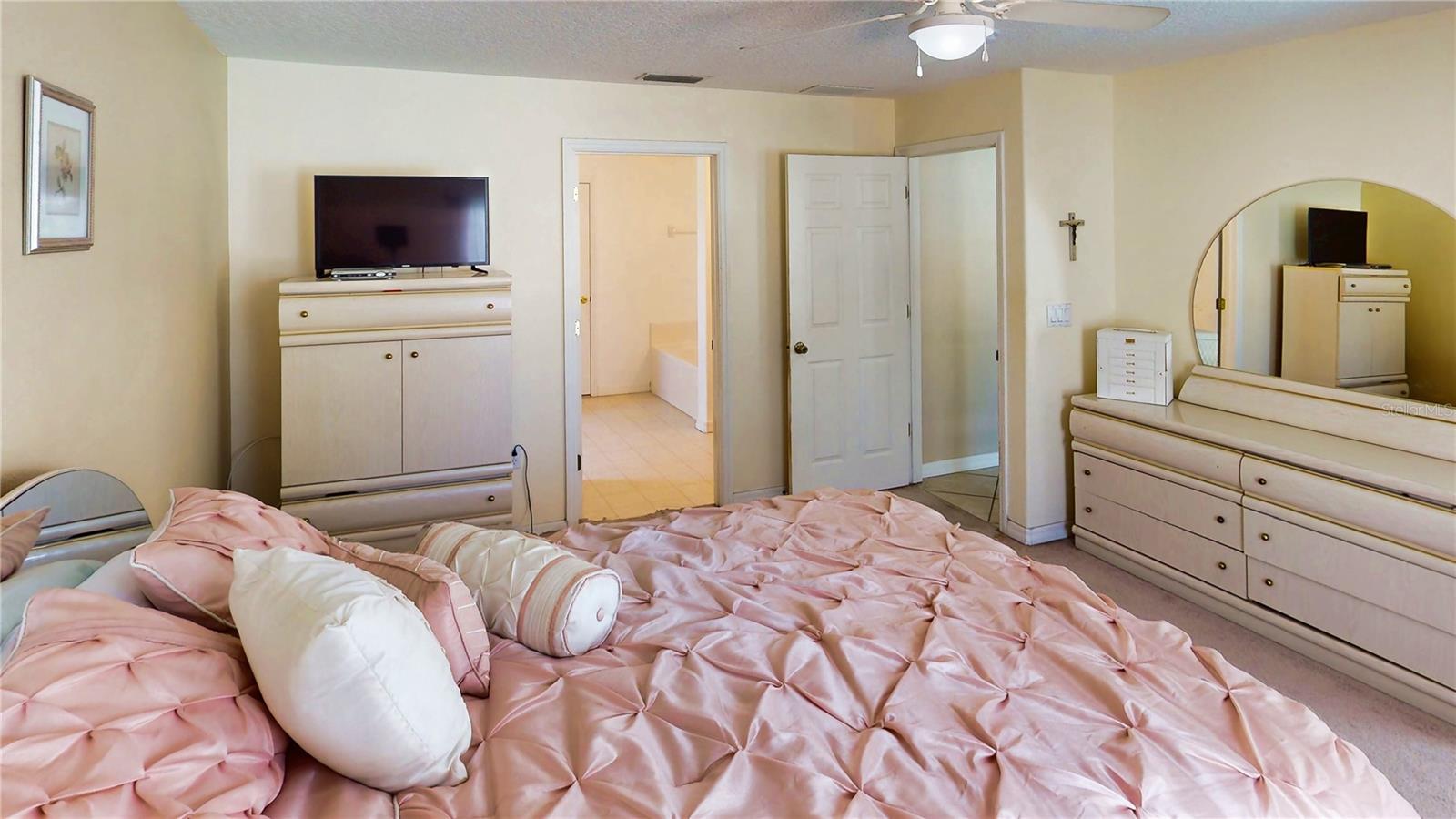 Image 53 of 60 For 20 Burning Wick Place