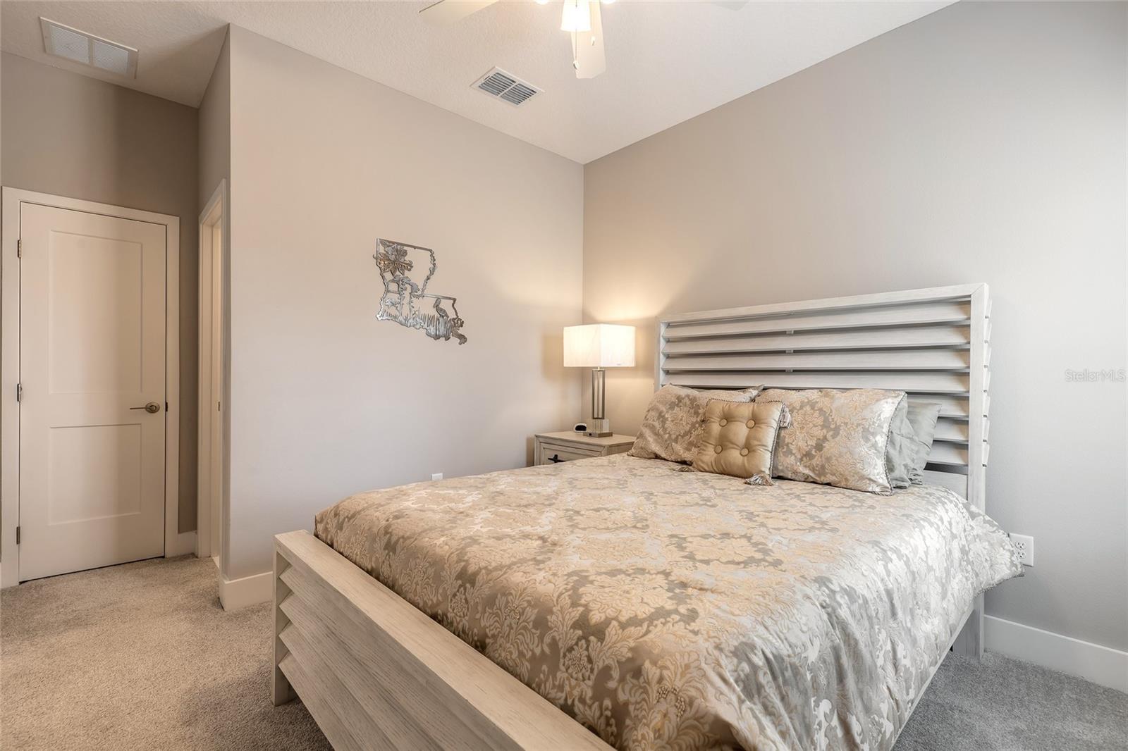 Image 19 of 46 For 3024 Adrian Drive