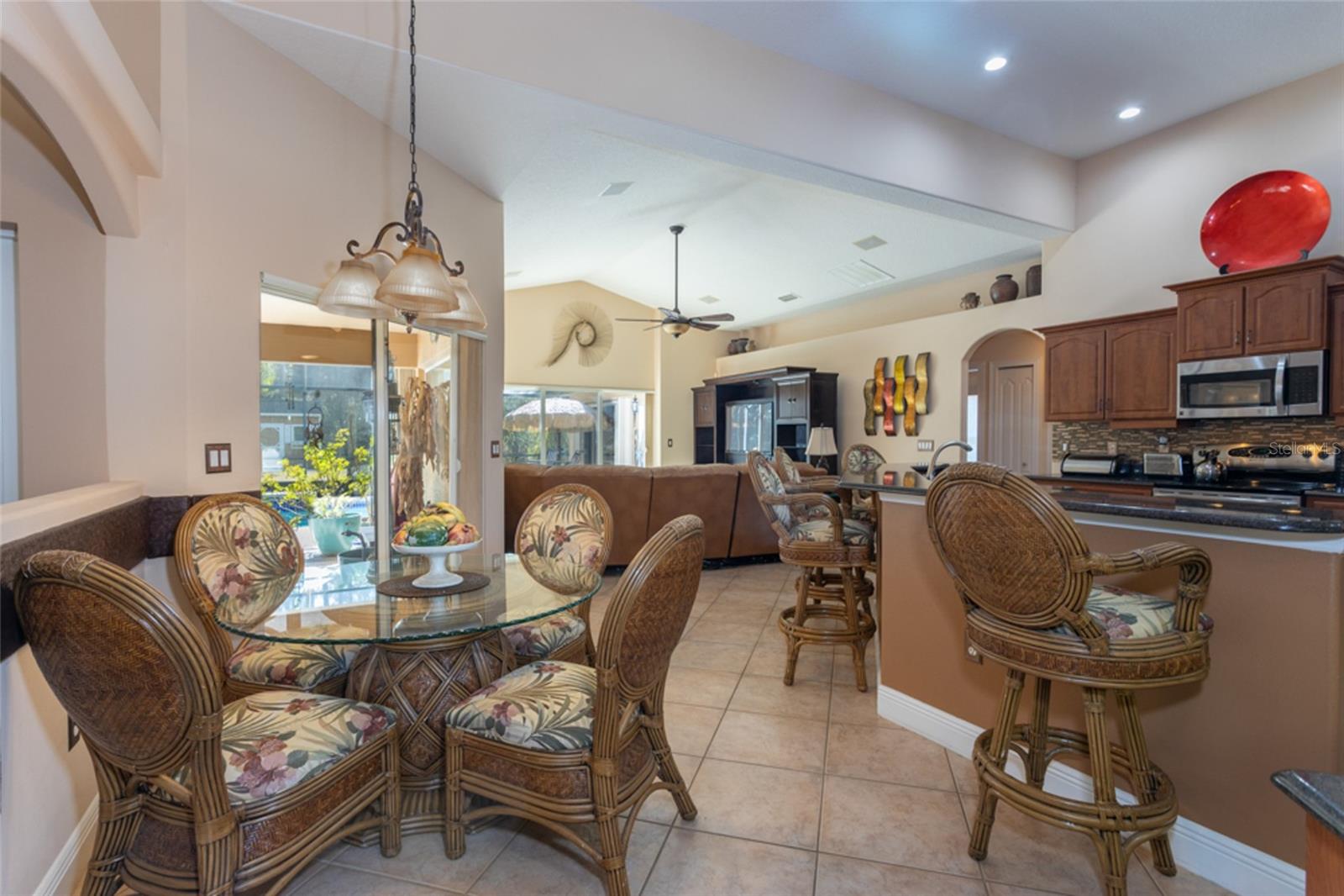 Image 13 of 50 For 22 Seathorn Path