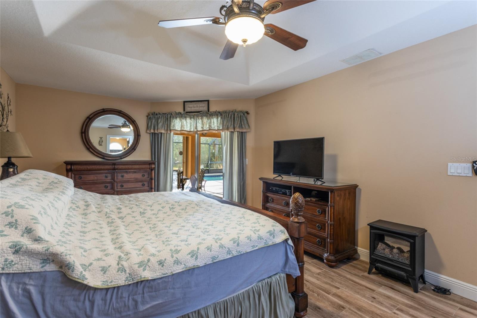 Image 14 of 50 For 22 Seathorn Path