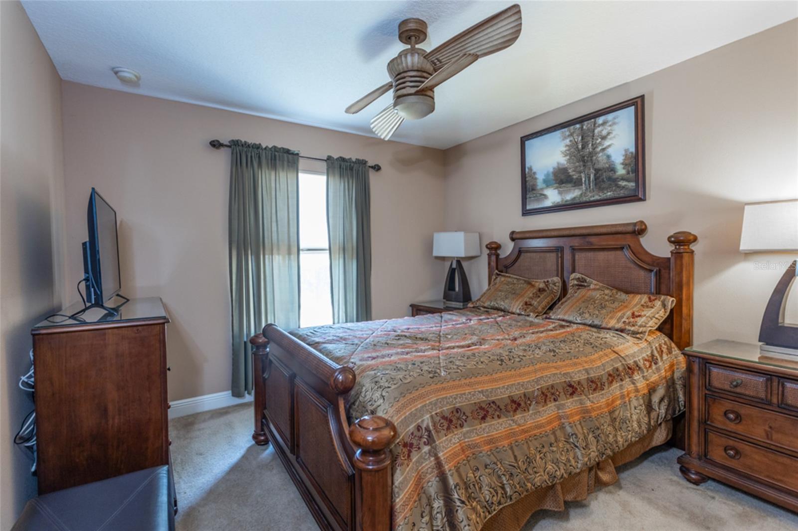 Image 30 of 50 For 22 Seathorn Path