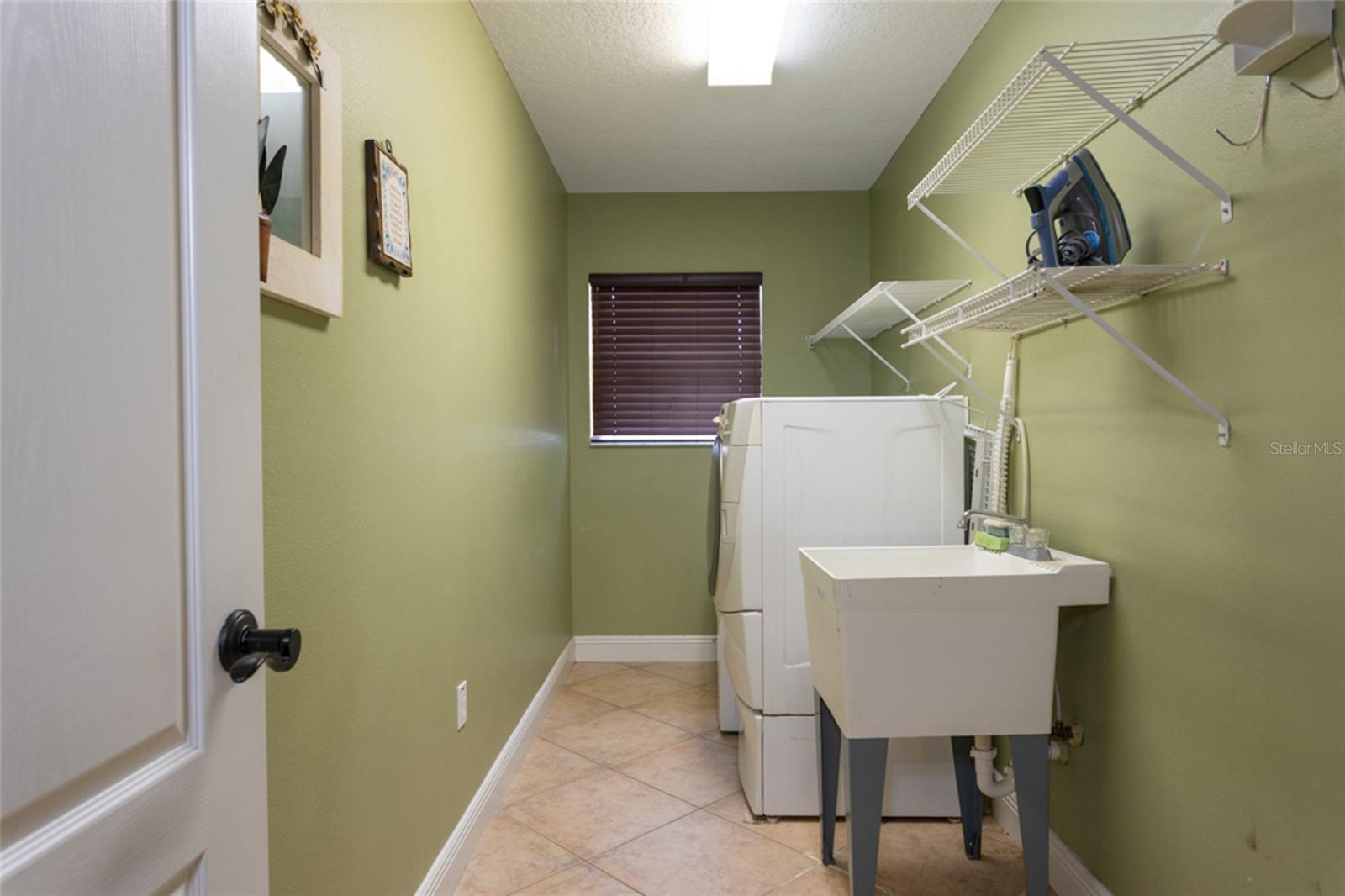 Image 49 of 50 For 22 Seathorn Path