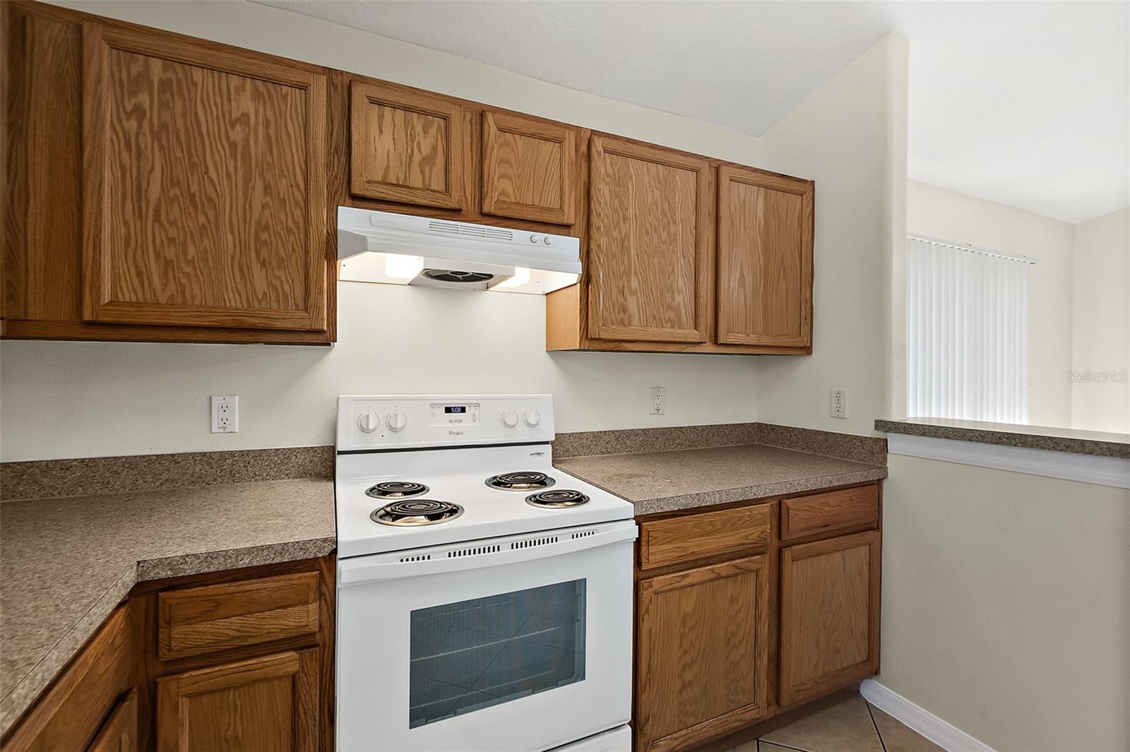 Image 31 of 48 For 18 Prospect Lane A & B