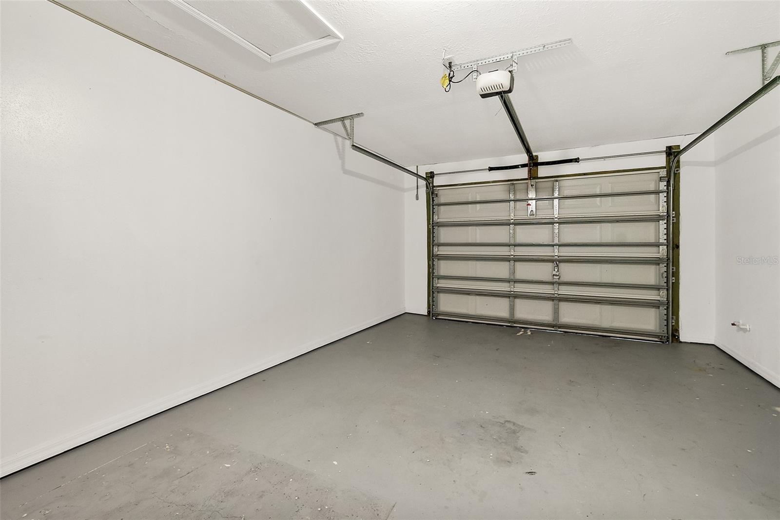 Image 42 of 48 For 18 Prospect Lane A & B