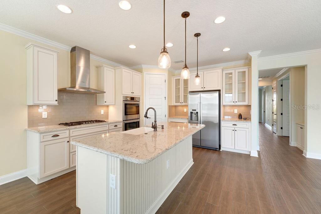 Image 10 of 53 For 4 Hidden Treasure Drive