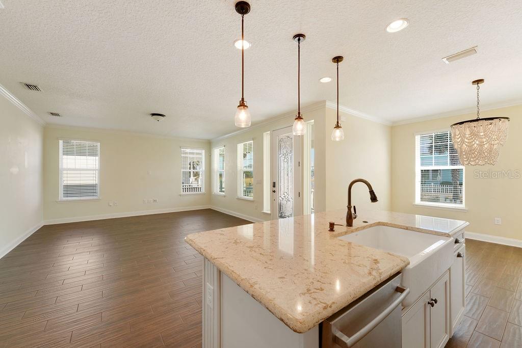 Image 11 of 53 For 4 Hidden Treasure Drive