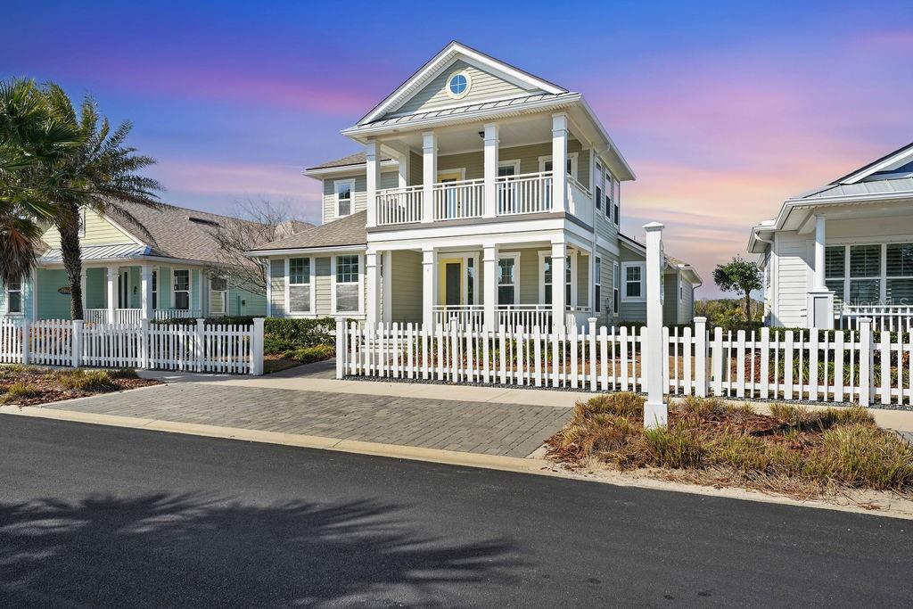 Image 2 of 53 For 4 Hidden Treasure Drive