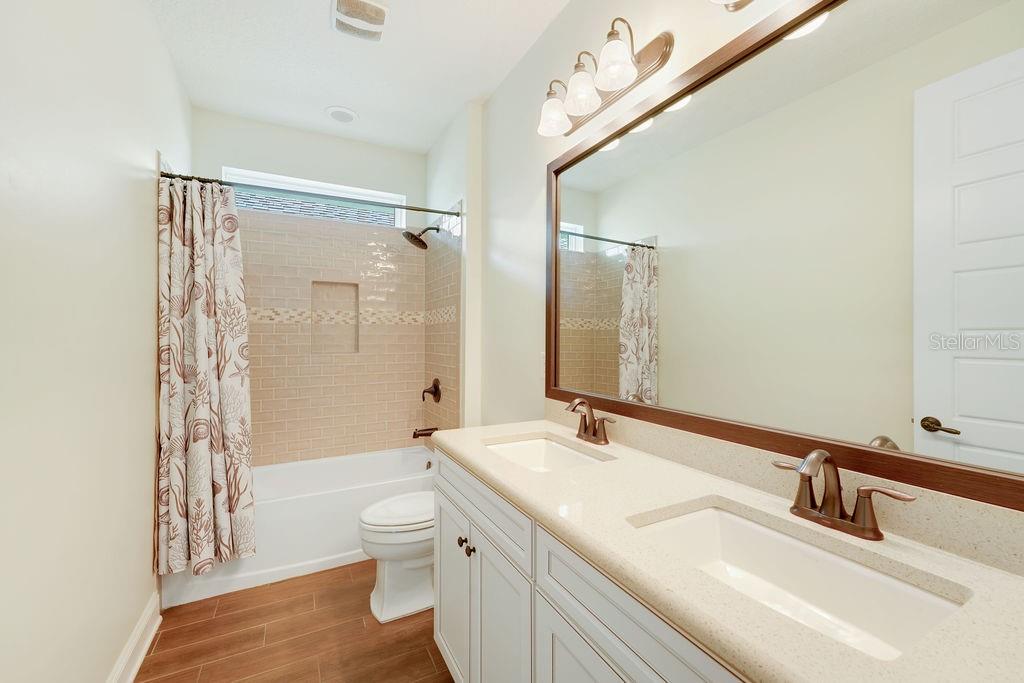 Image 20 of 53 For 4 Hidden Treasure Drive