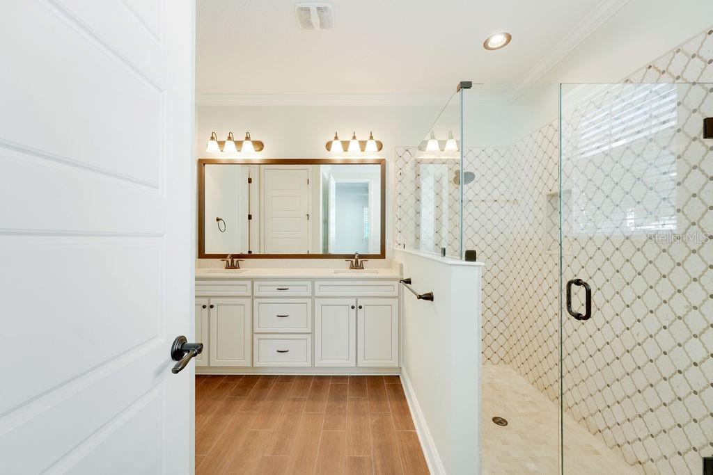 Image 22 of 53 For 4 Hidden Treasure Drive