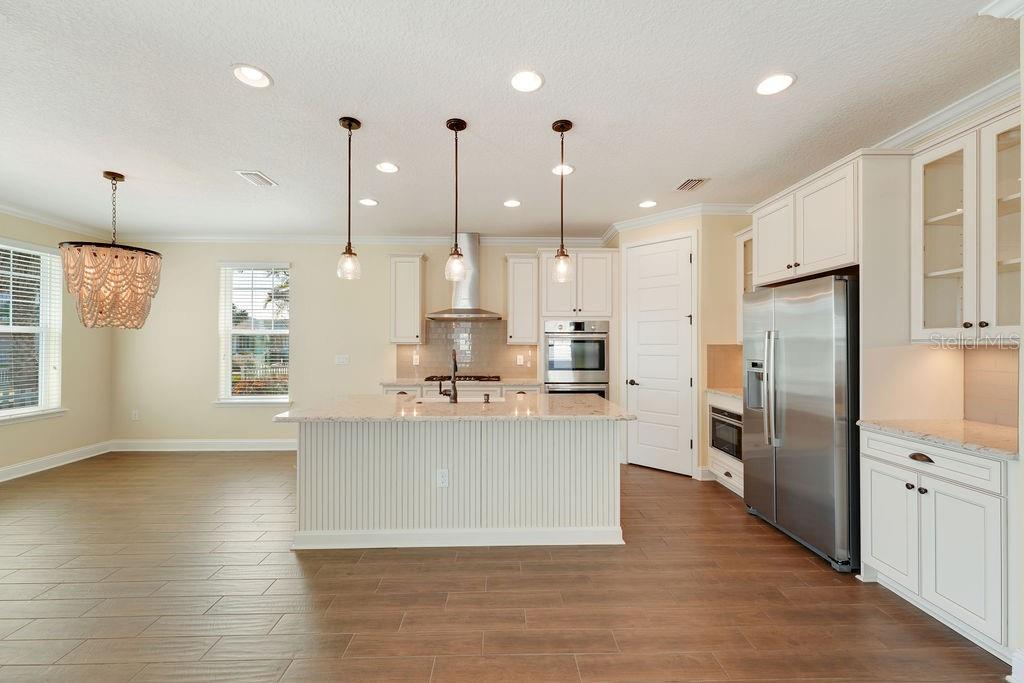 Image 6 of 53 For 4 Hidden Treasure Drive