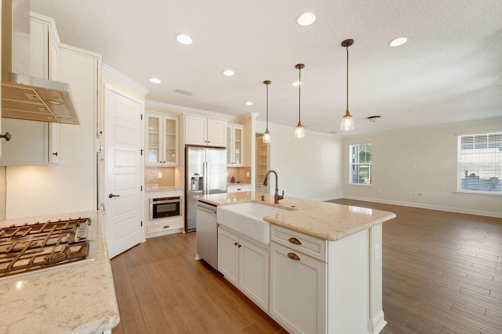 Image 8 of 53 For 4 Hidden Treasure Drive