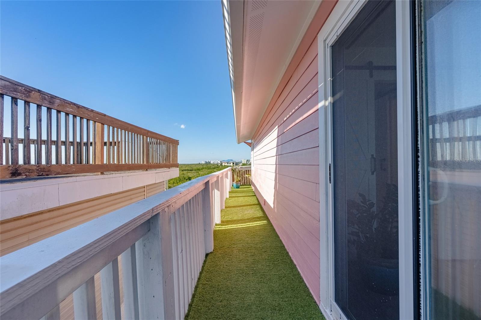 Image 18 of 36 For 881 Catfish Avenue