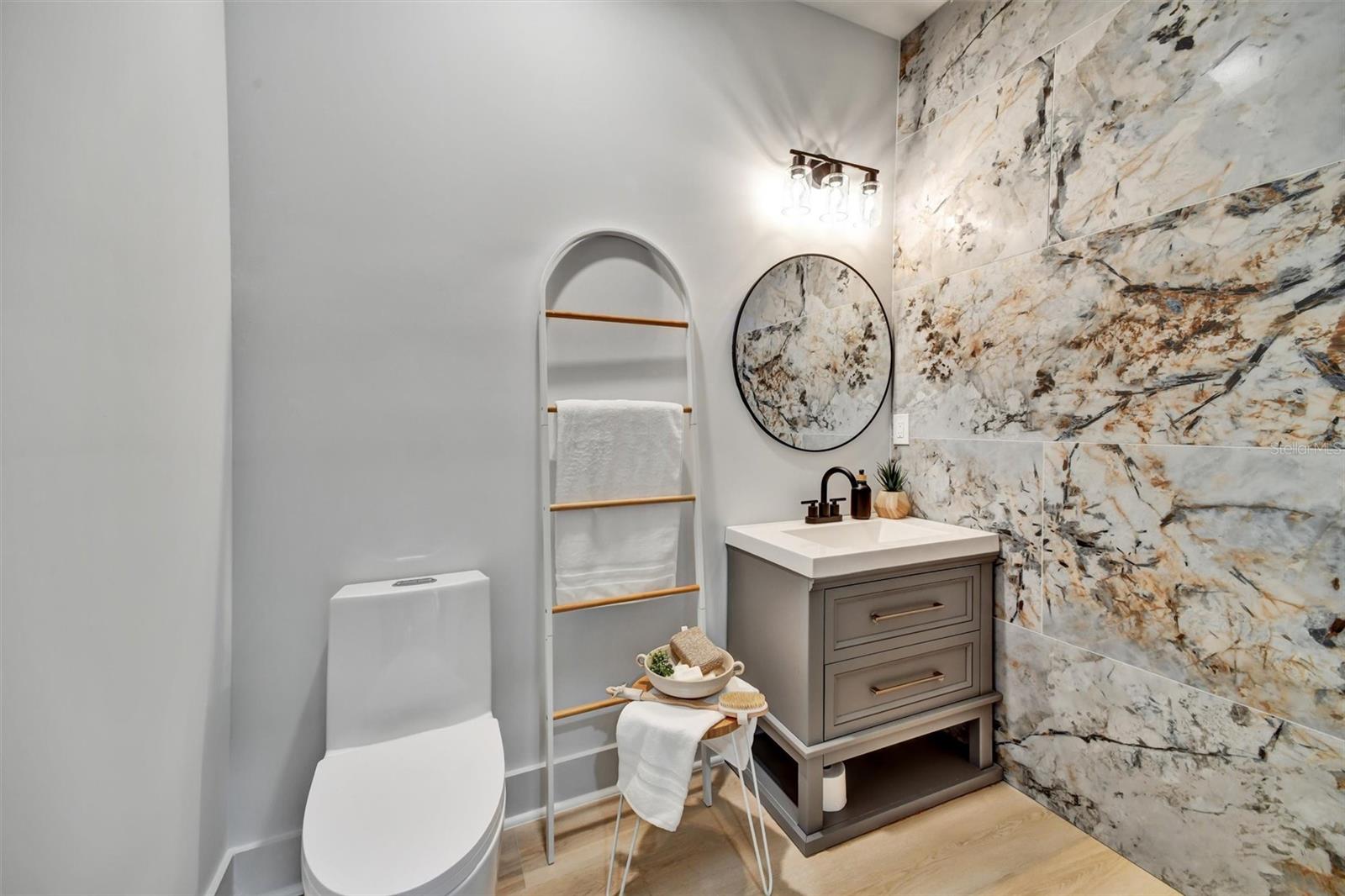 Image 13 of 37 For 18 Clark Street