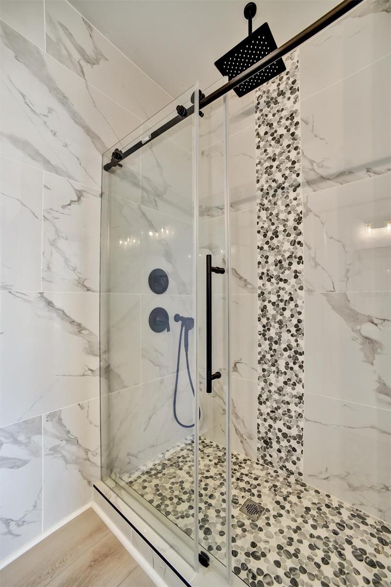 Image 15 of 37 For 18 Clark Street