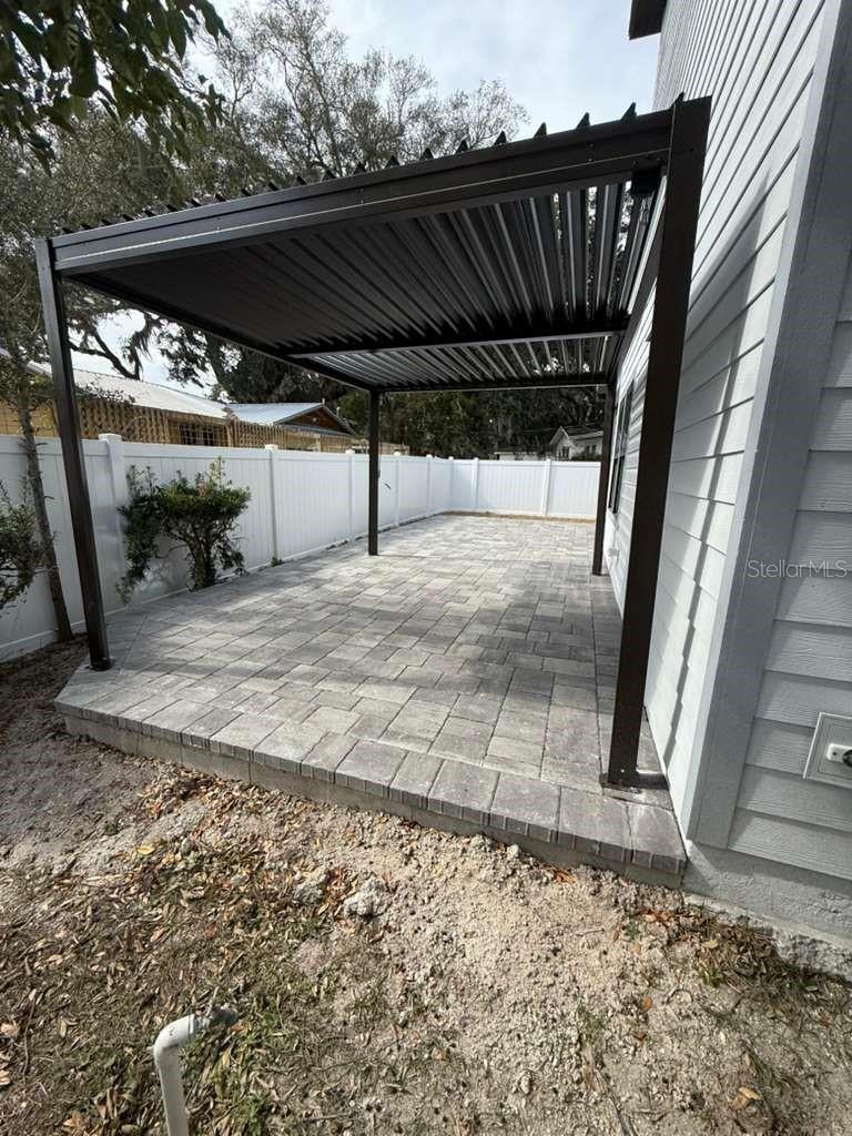 Image 29 of 37 For 18 Clark Street