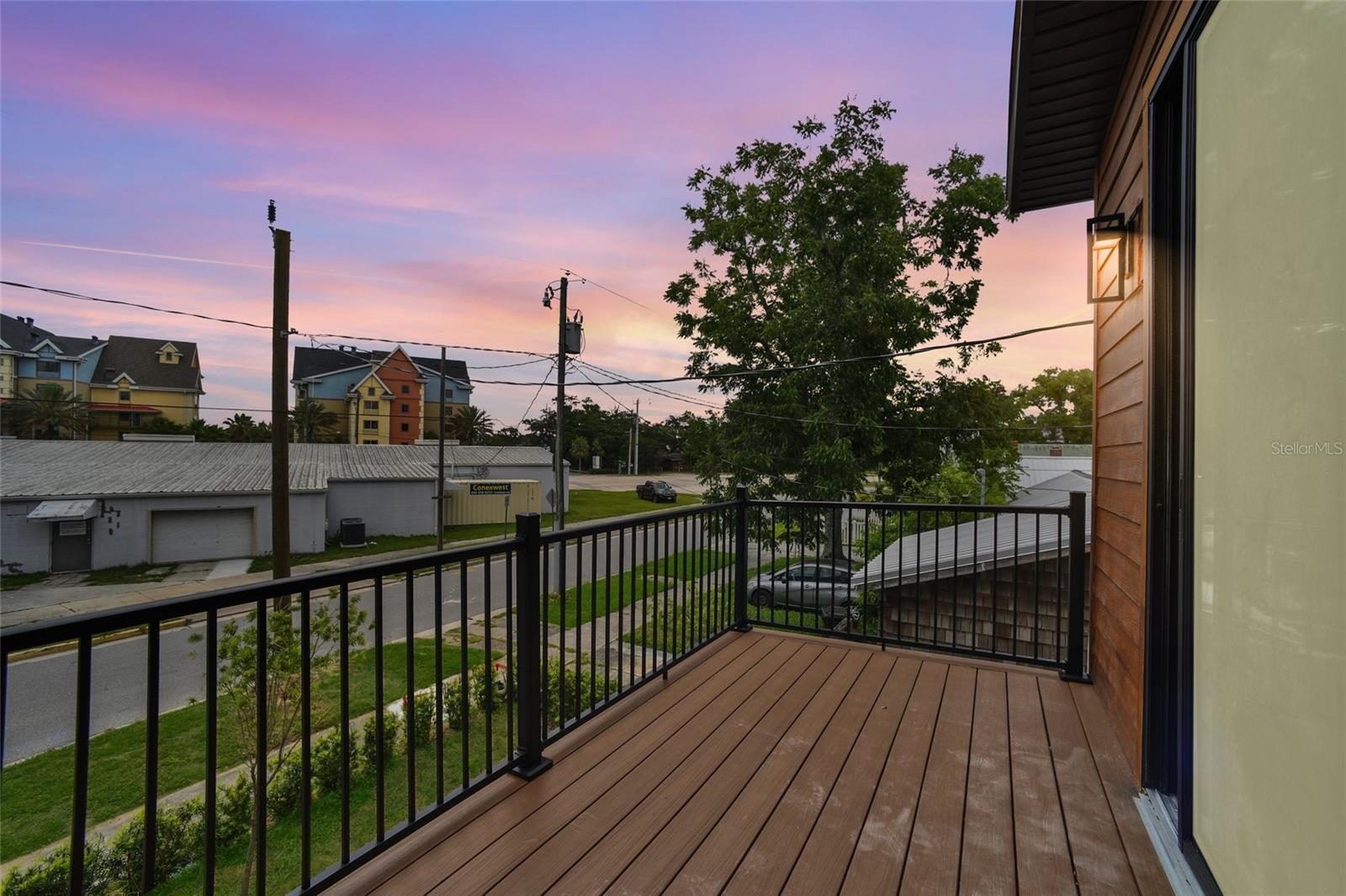 Image 36 of 37 For 18 Clark Street