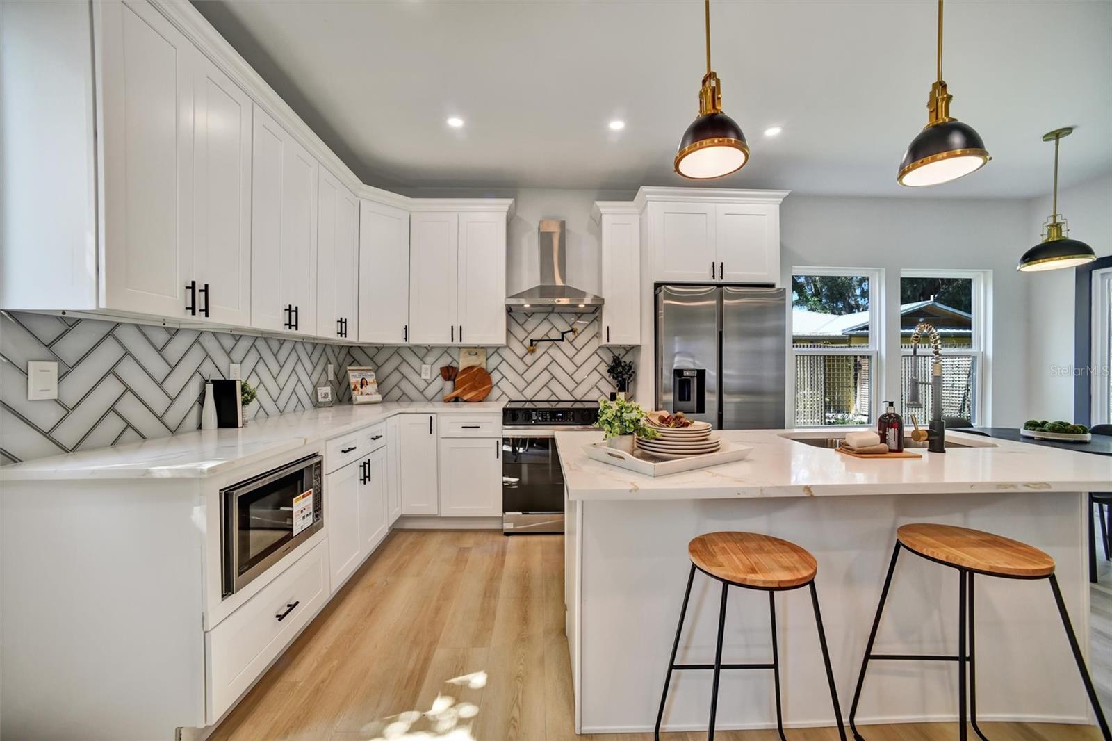 Image 9 of 37 For 18 Clark Street