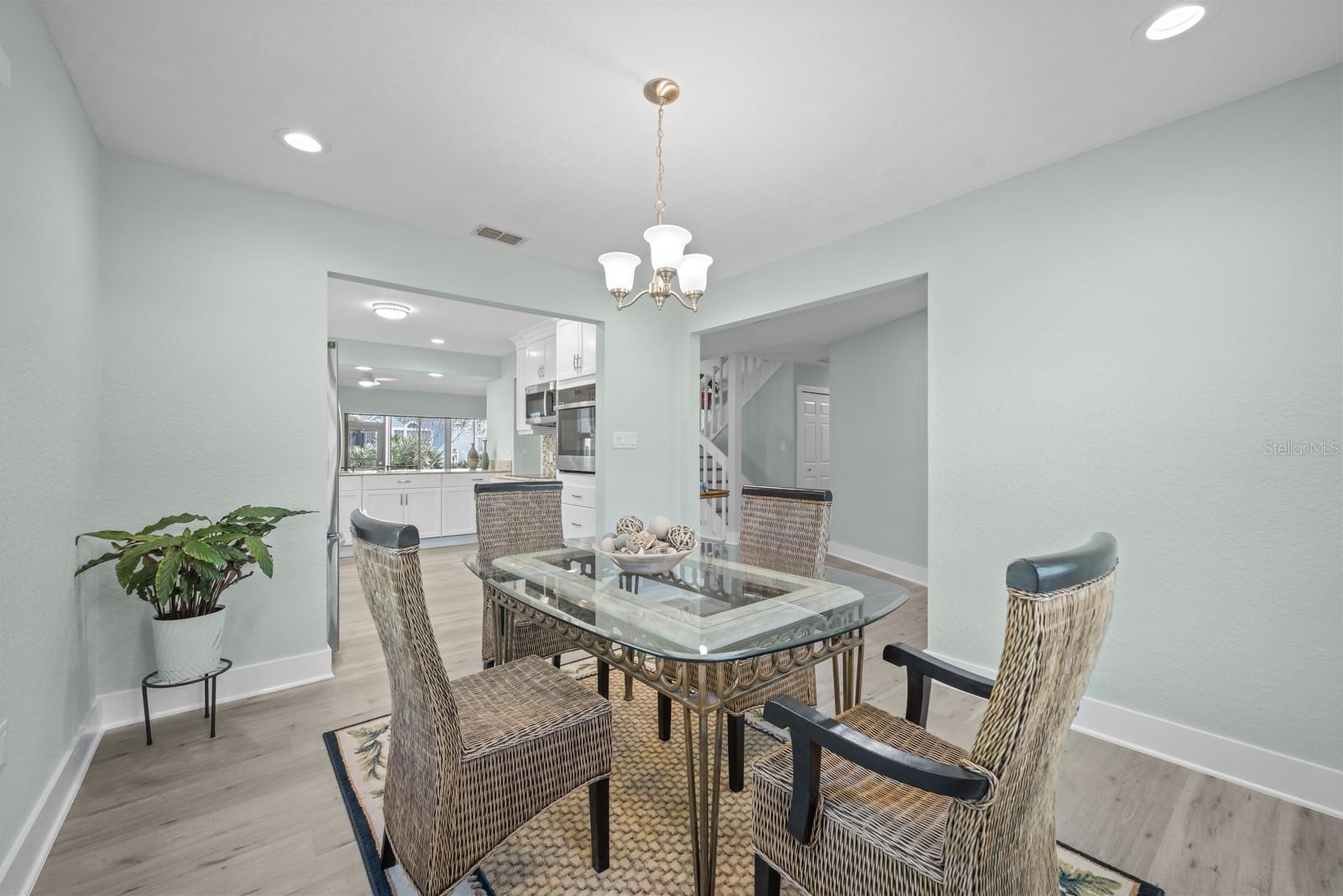 Image 11 of 63 For 2717 John Bull Street