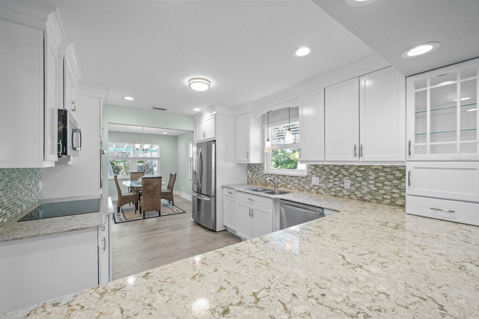 Image 14 of 63 For 2717 John Bull Street