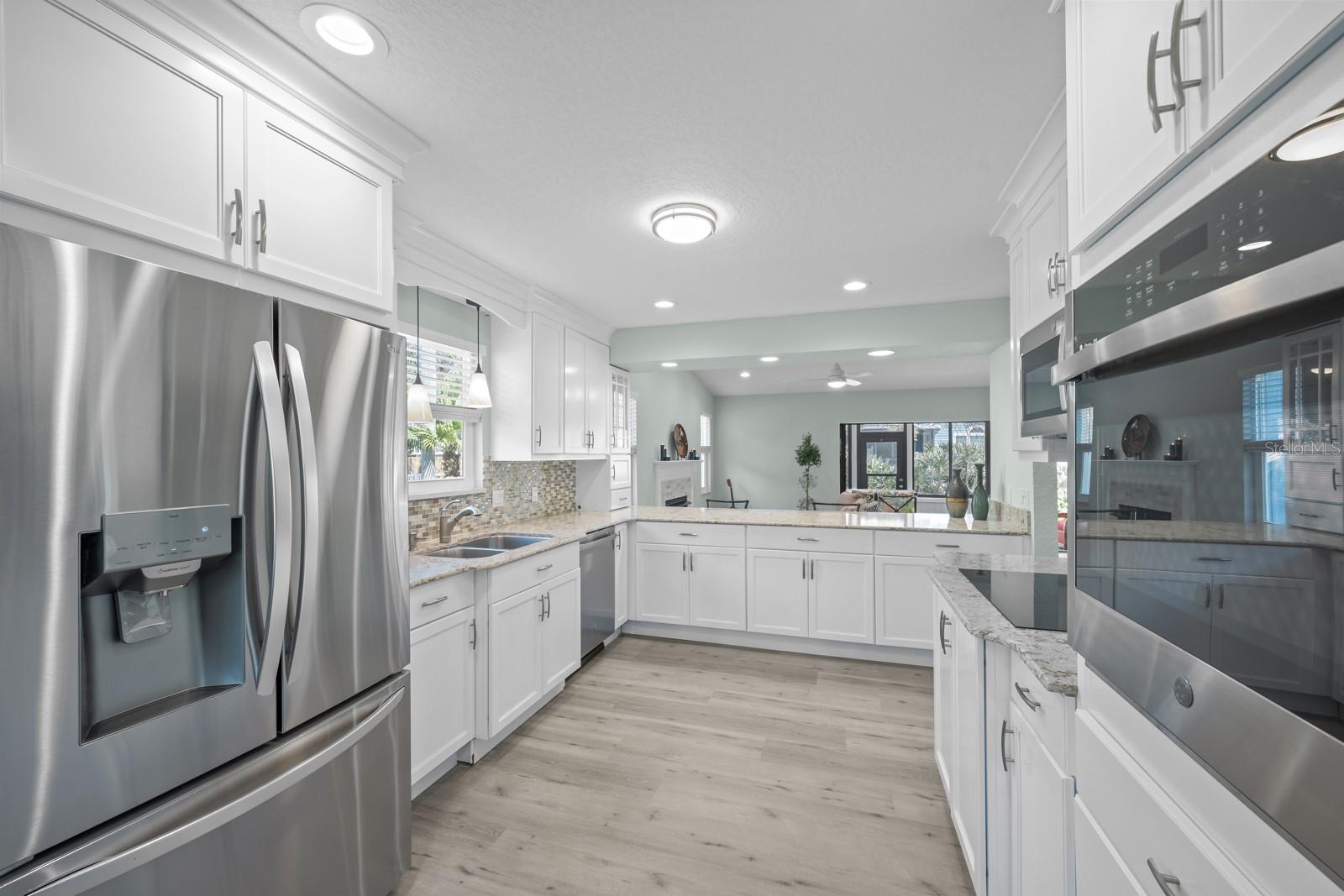 Image 15 of 63 For 2717 John Bull Street