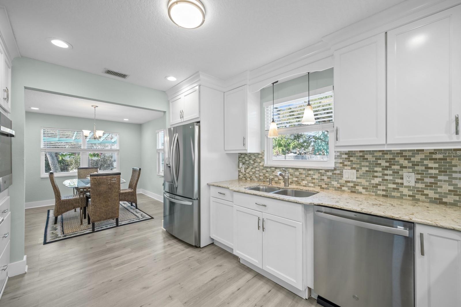 Image 17 of 63 For 2717 John Bull Street