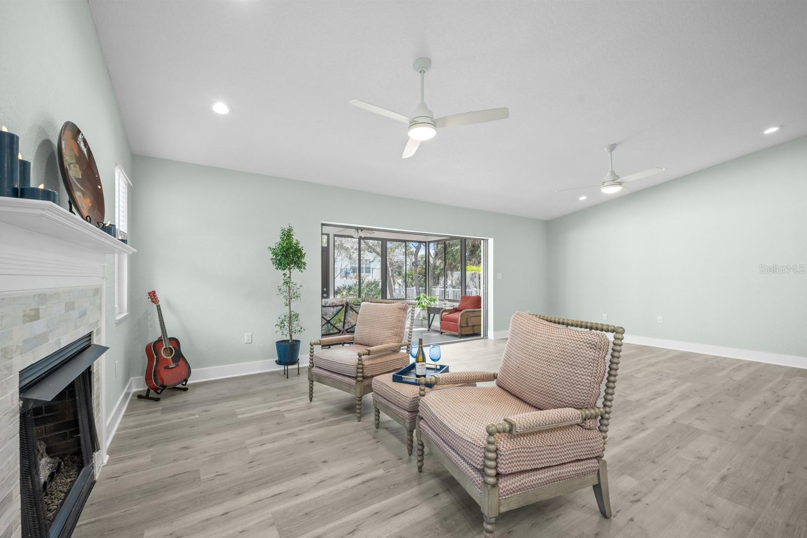 Image 21 of 63 For 2717 John Bull Street