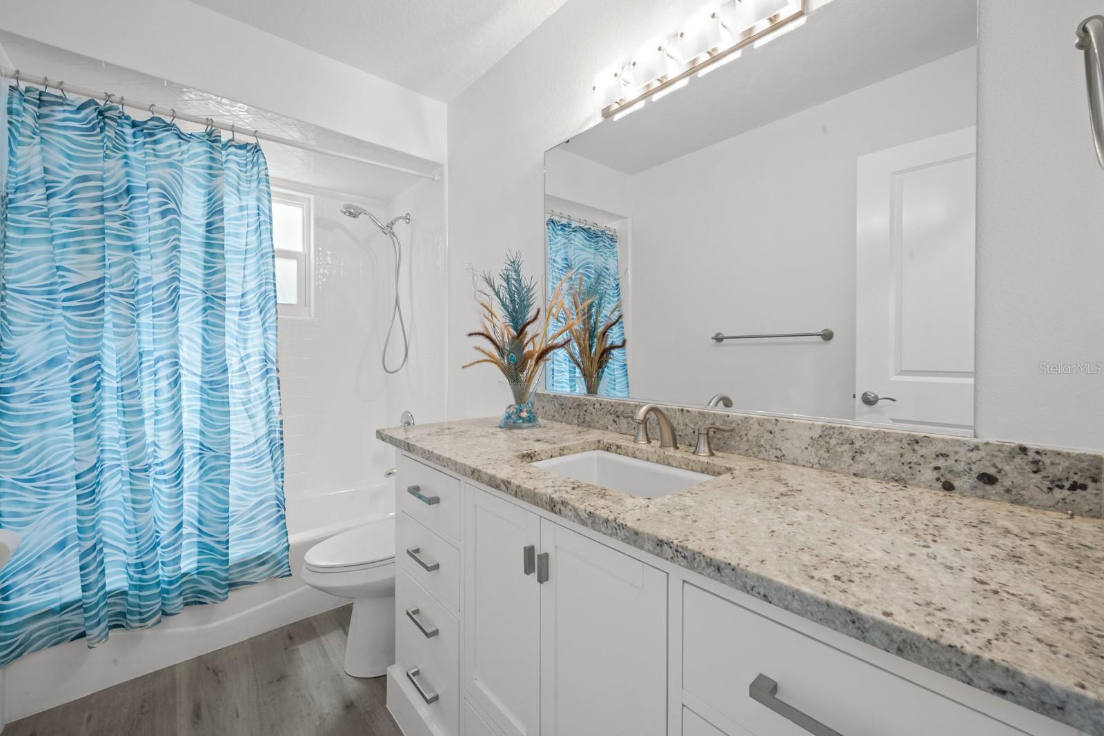 Image 28 of 63 For 2717 John Bull Street