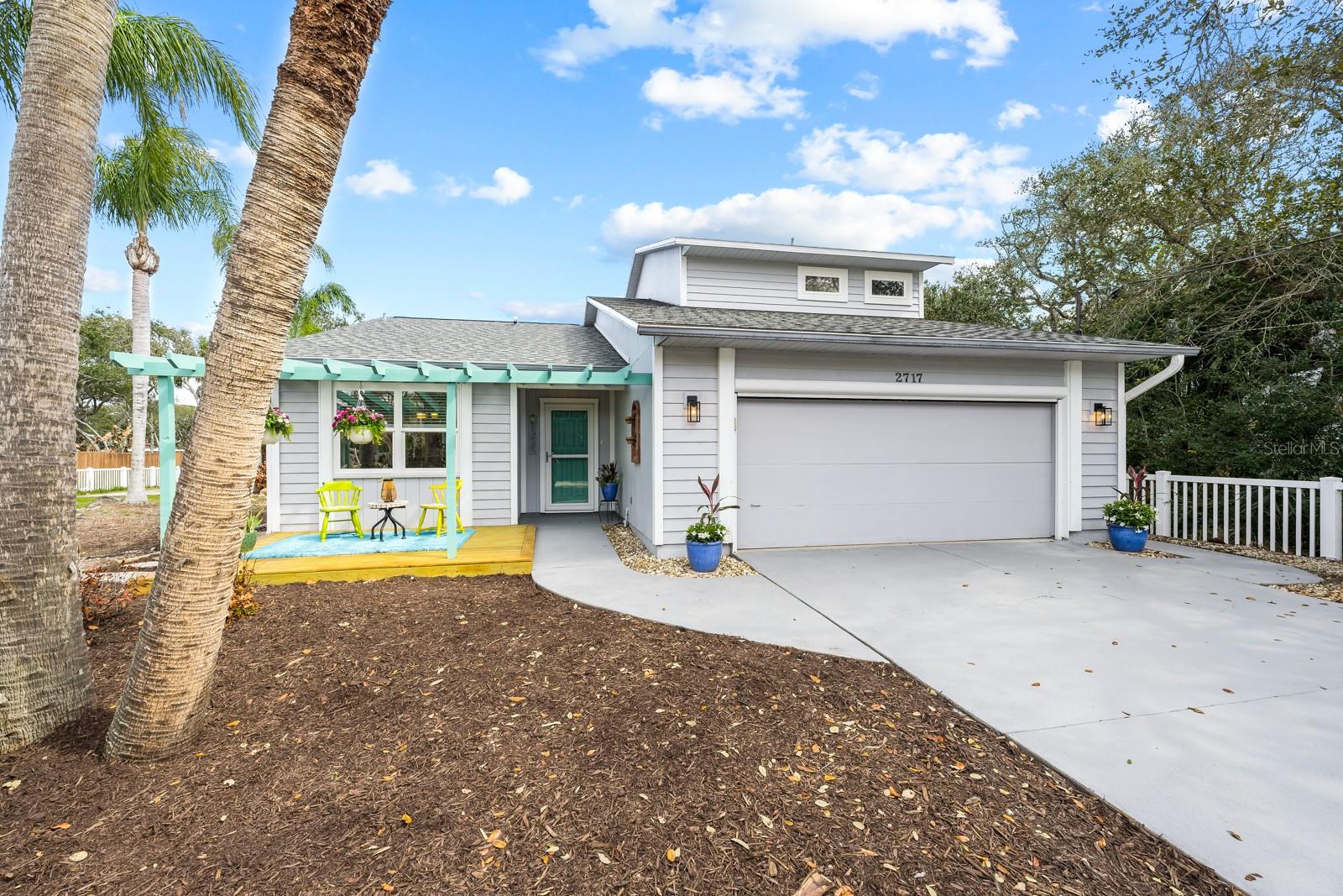 Image 3 of 63 For 2717 John Bull Street