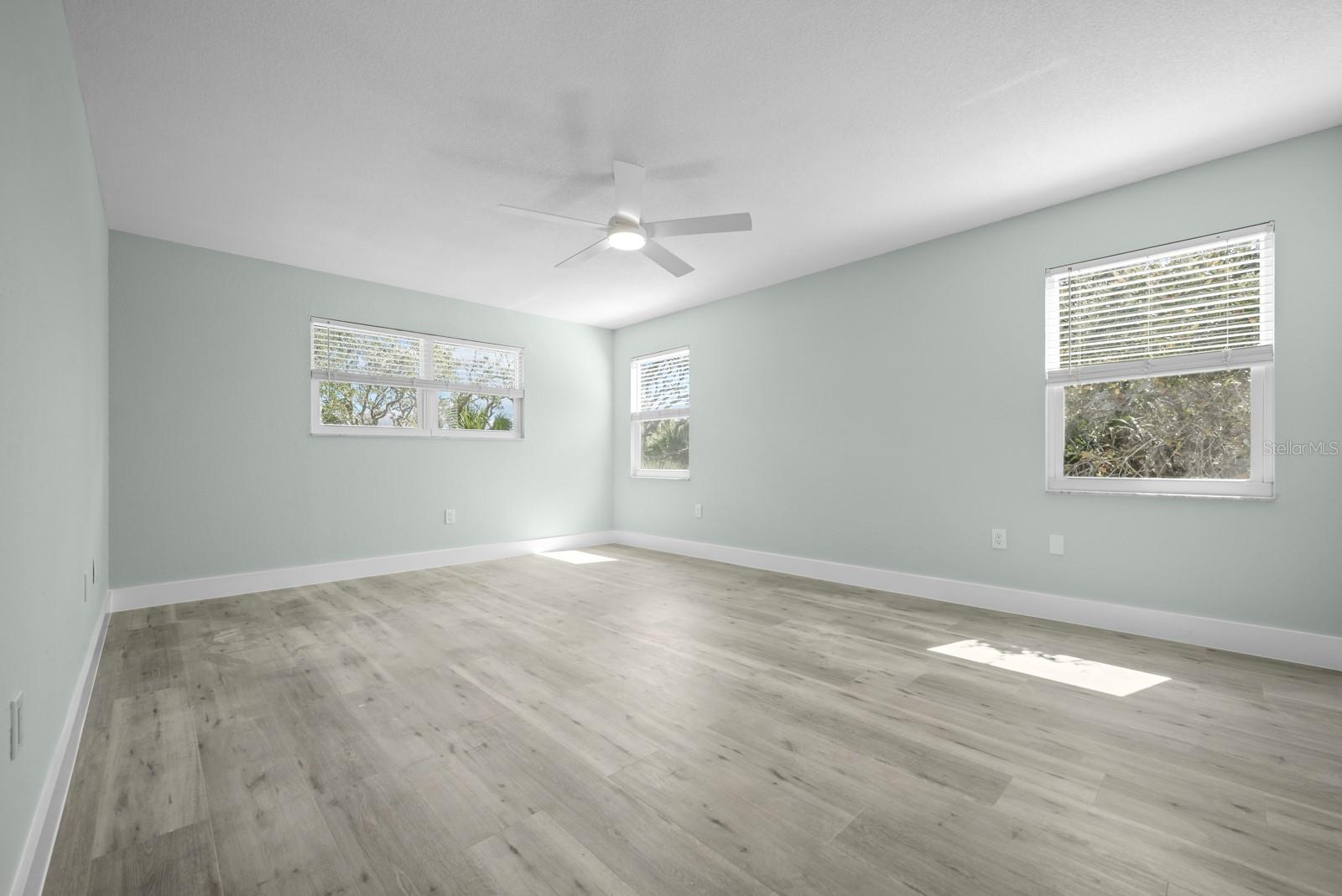 Image 31 of 63 For 2717 John Bull Street